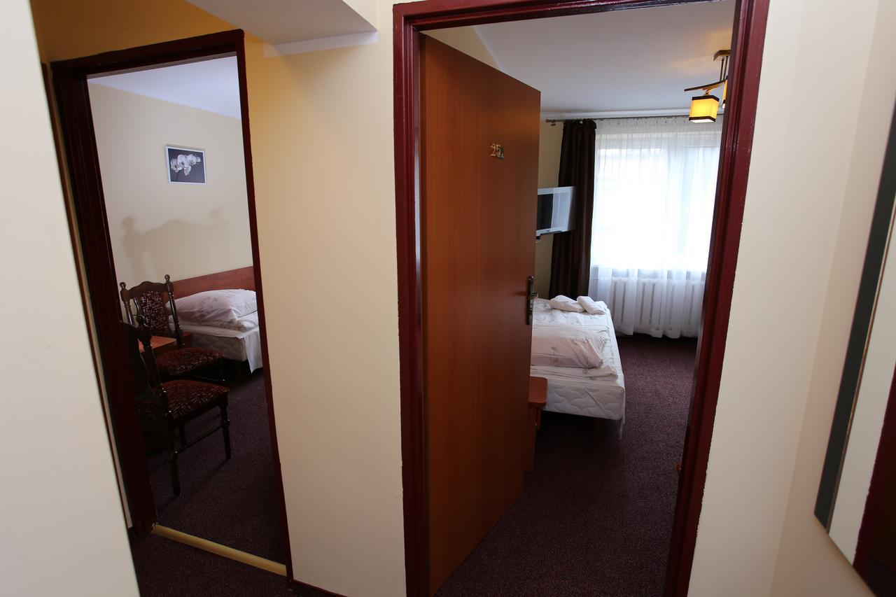 Hotel Kakadu Konin  Exterior foto